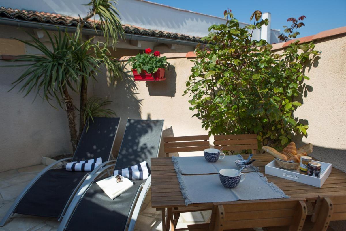 Le Clos Des Sternes La Flotte Exterior photo